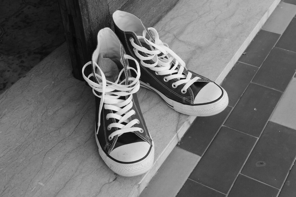 Converse